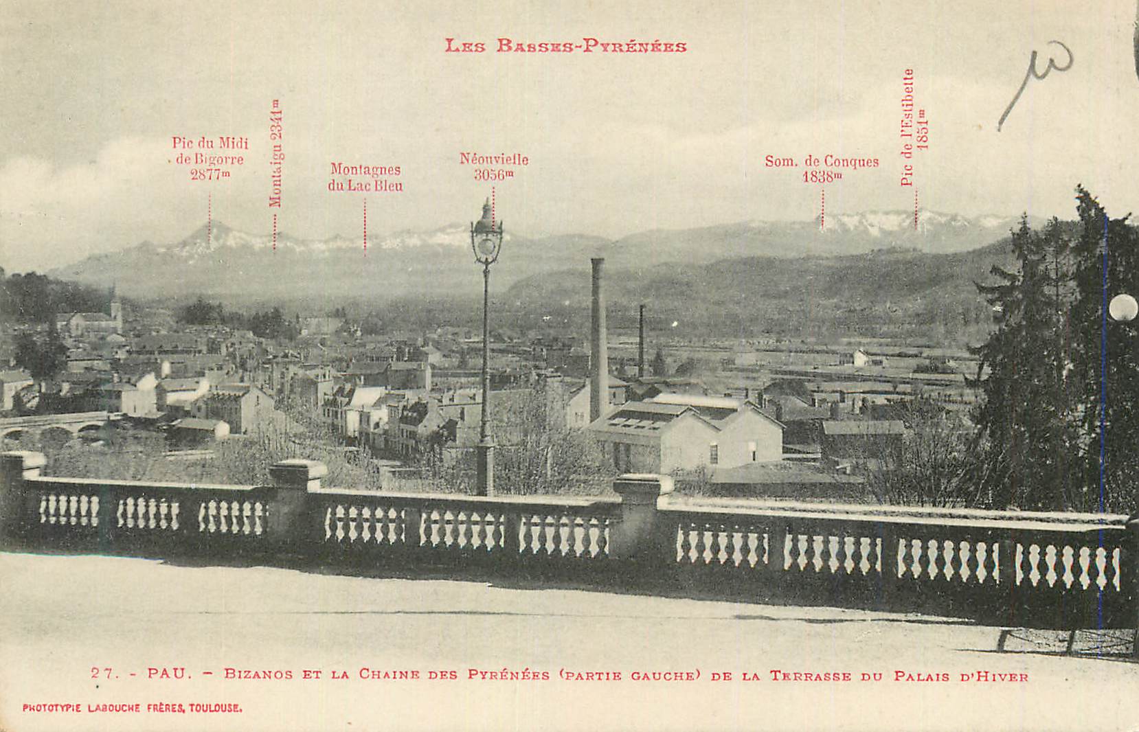 Pau - Biganos et la chaîne des Pyrénées (partie gauche) de la terrasse du Palais d'Hiver — Les Basses-Pyrénées, Phototypie Labouche Frères, Toulouse, n°27