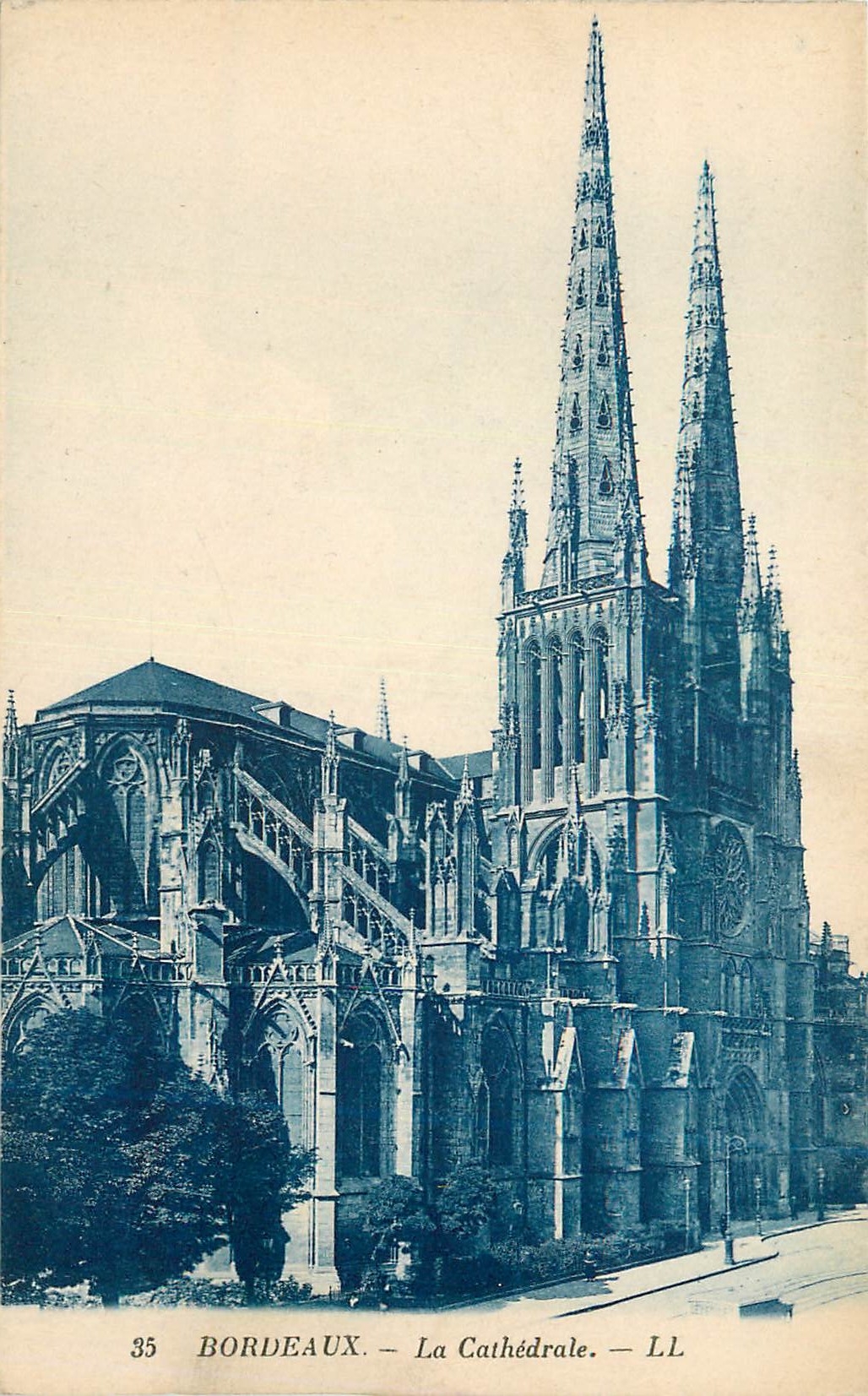 CPA Bordeaux La Cathedrale