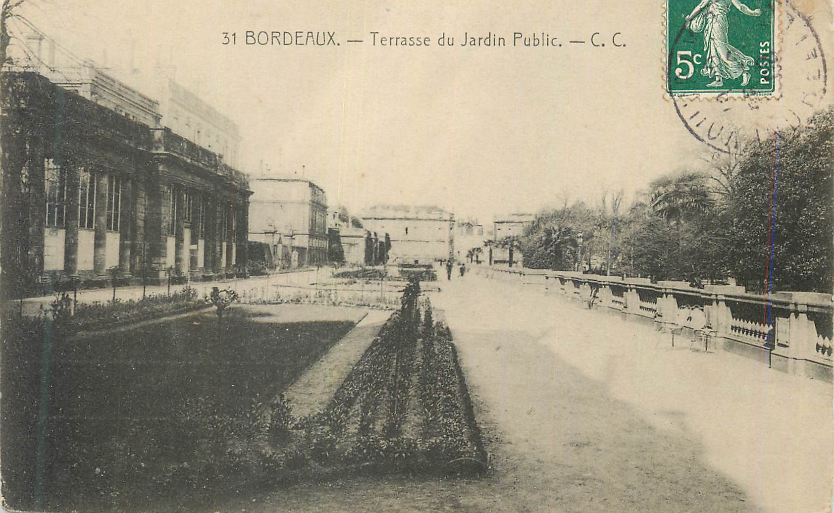 CPA Bordeaux Place du Jardin Public C C