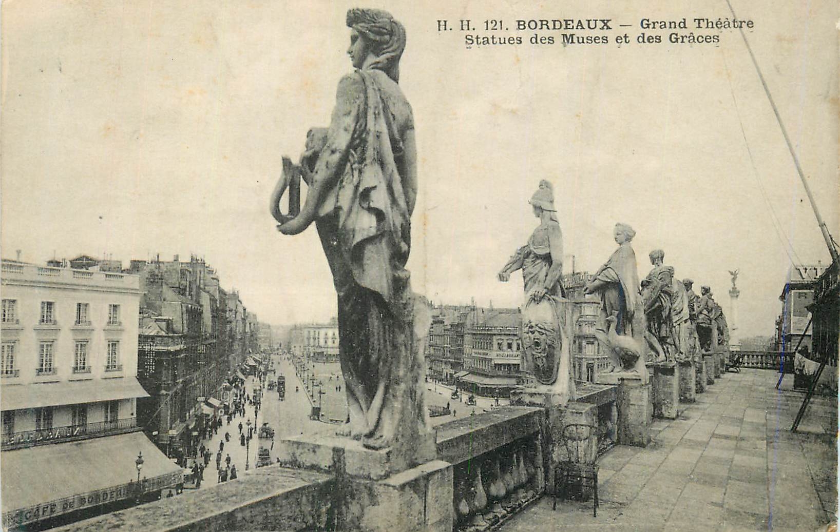 CPA Bordeaux Grand Theatre Statues des Muses et des Graces