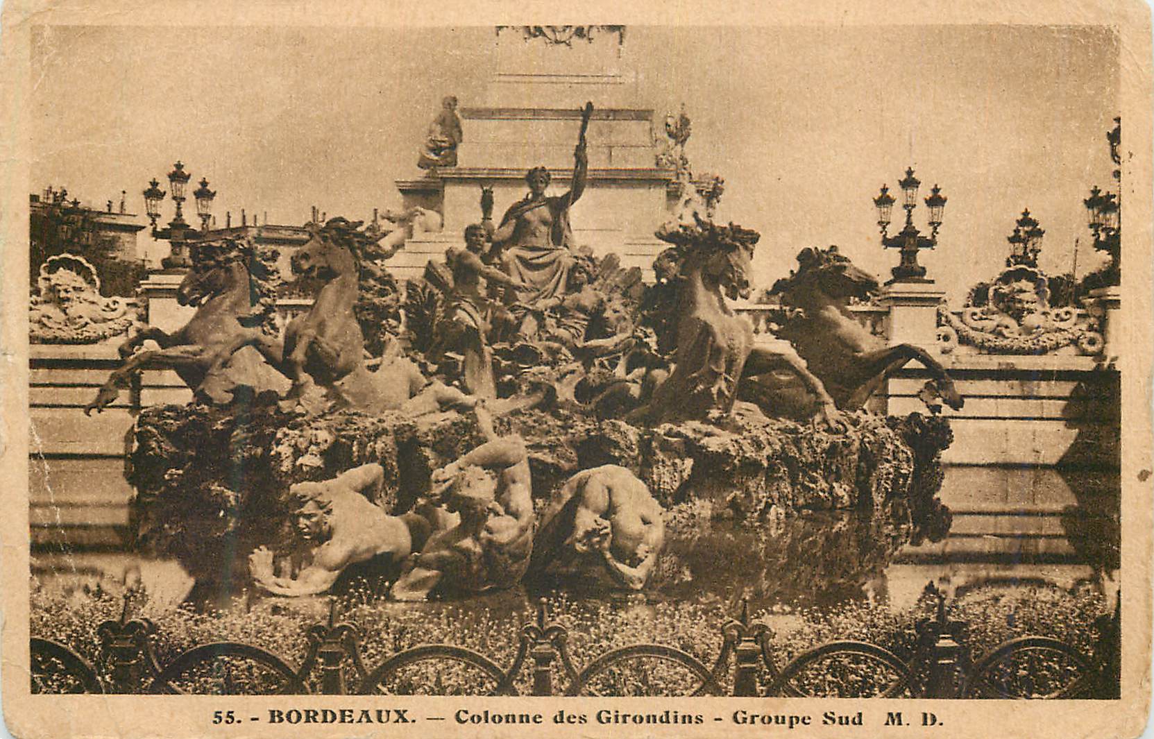 Bordeaux — Colonne des Girondins — Groupe Sud — M.D.
