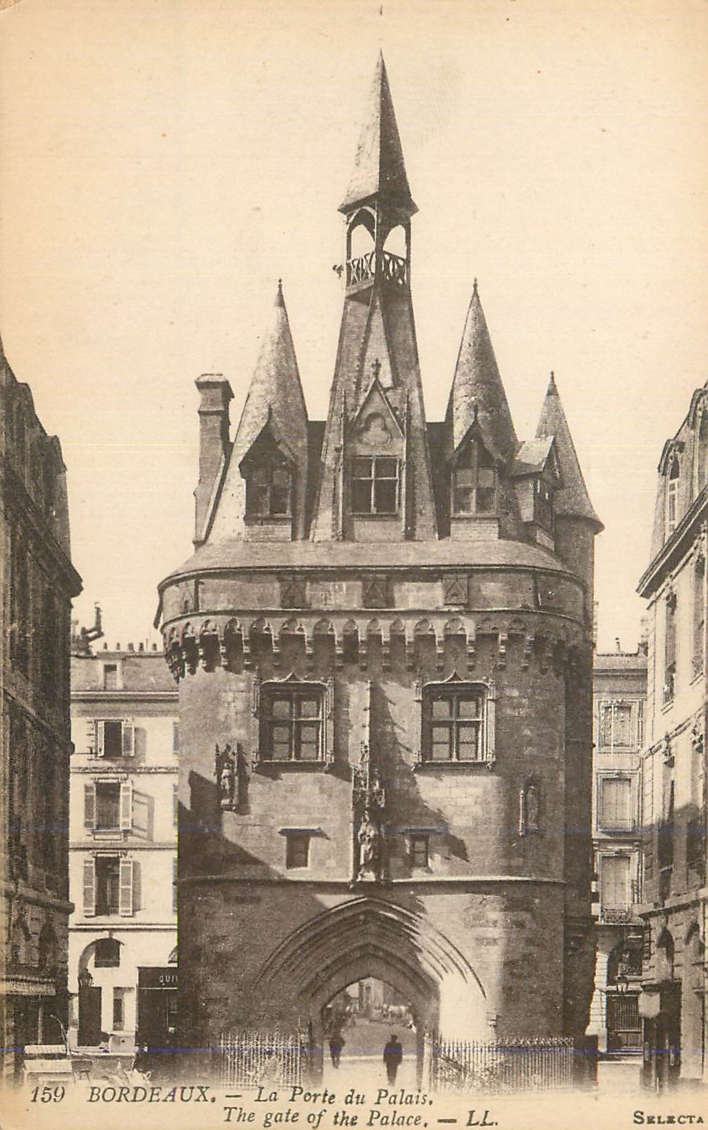 CPA Bordeaux La Porte du Palais
