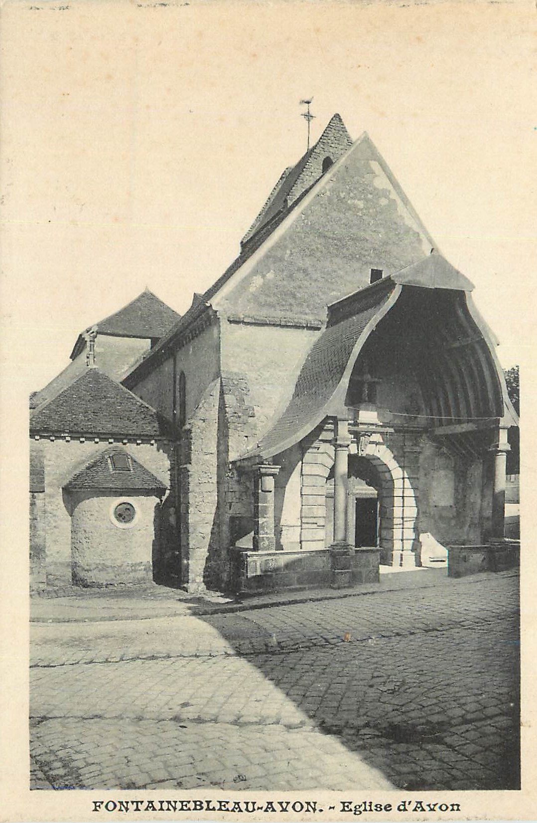 Fontainebleau-Avon — Église d'Avon — Éditeur non identifié, n° de série non visible