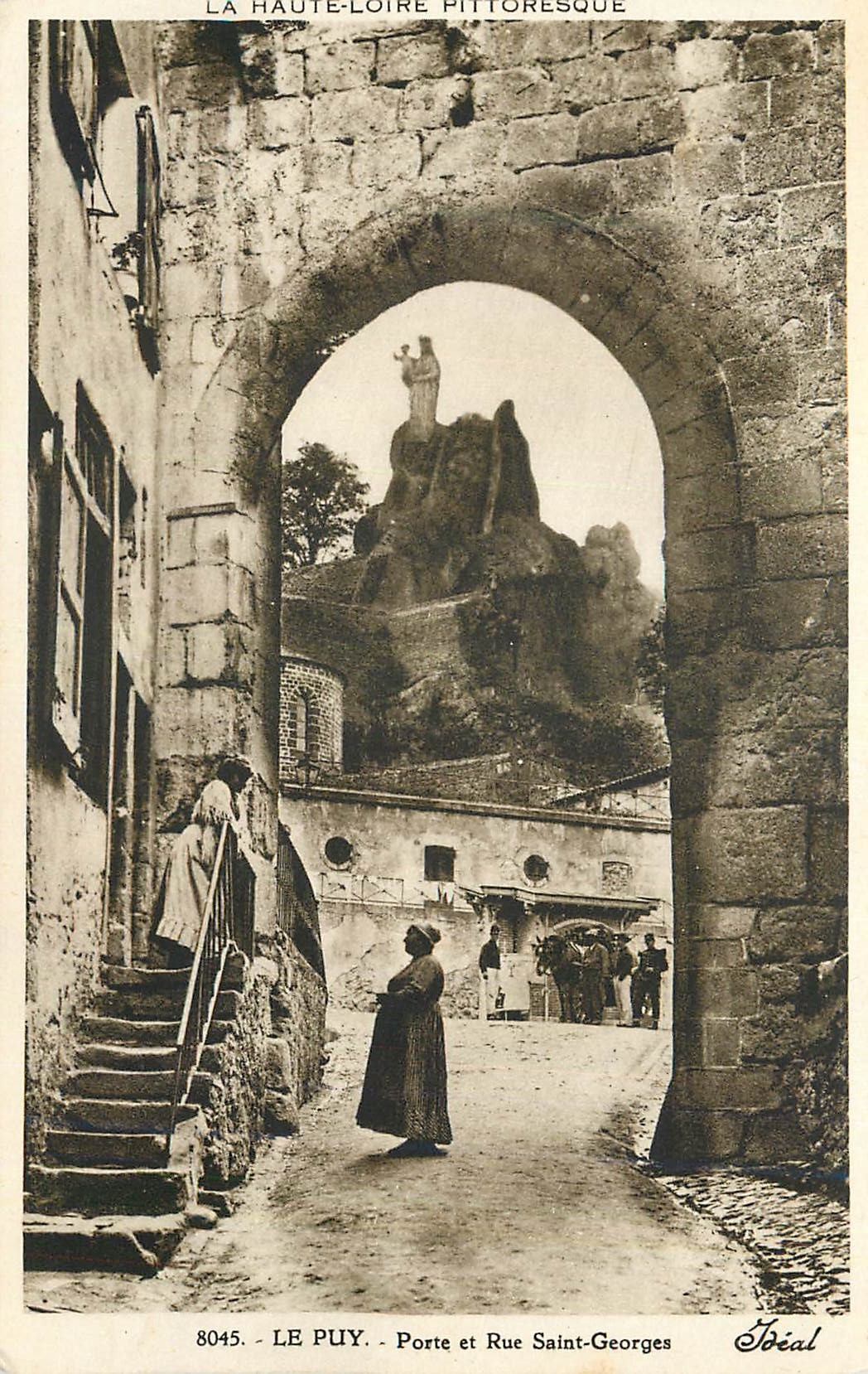 Le Puy - Porte et Rue Saint-Georges — La Haute-Loire pittoresque — Éditeur Idéal, n° 8045