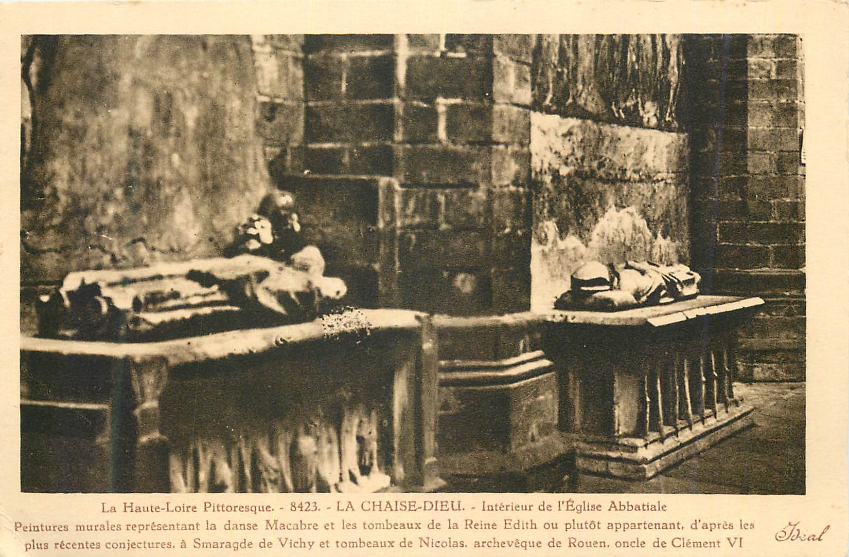 CPA La Haute Loire Pittoresque La Chaise Dieu Interieur de l'Eglise Abbatiale