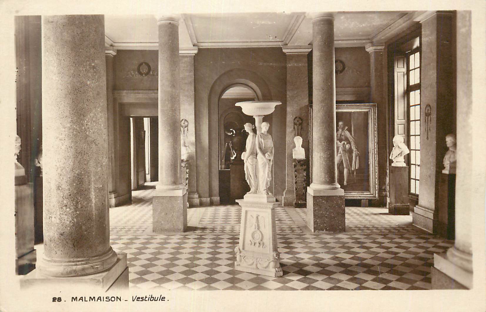 CPA Malmaison Vestibule