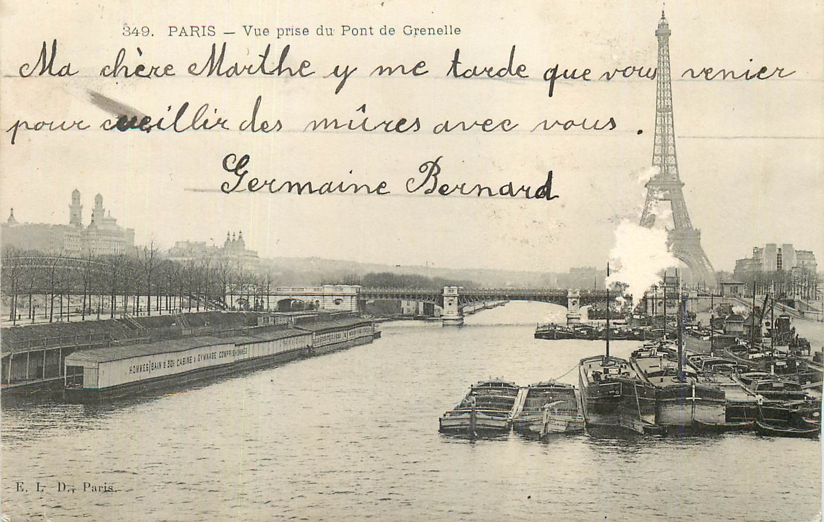 CPA Paris Vue Prise du Pont de Grenelle Tour Eiffel