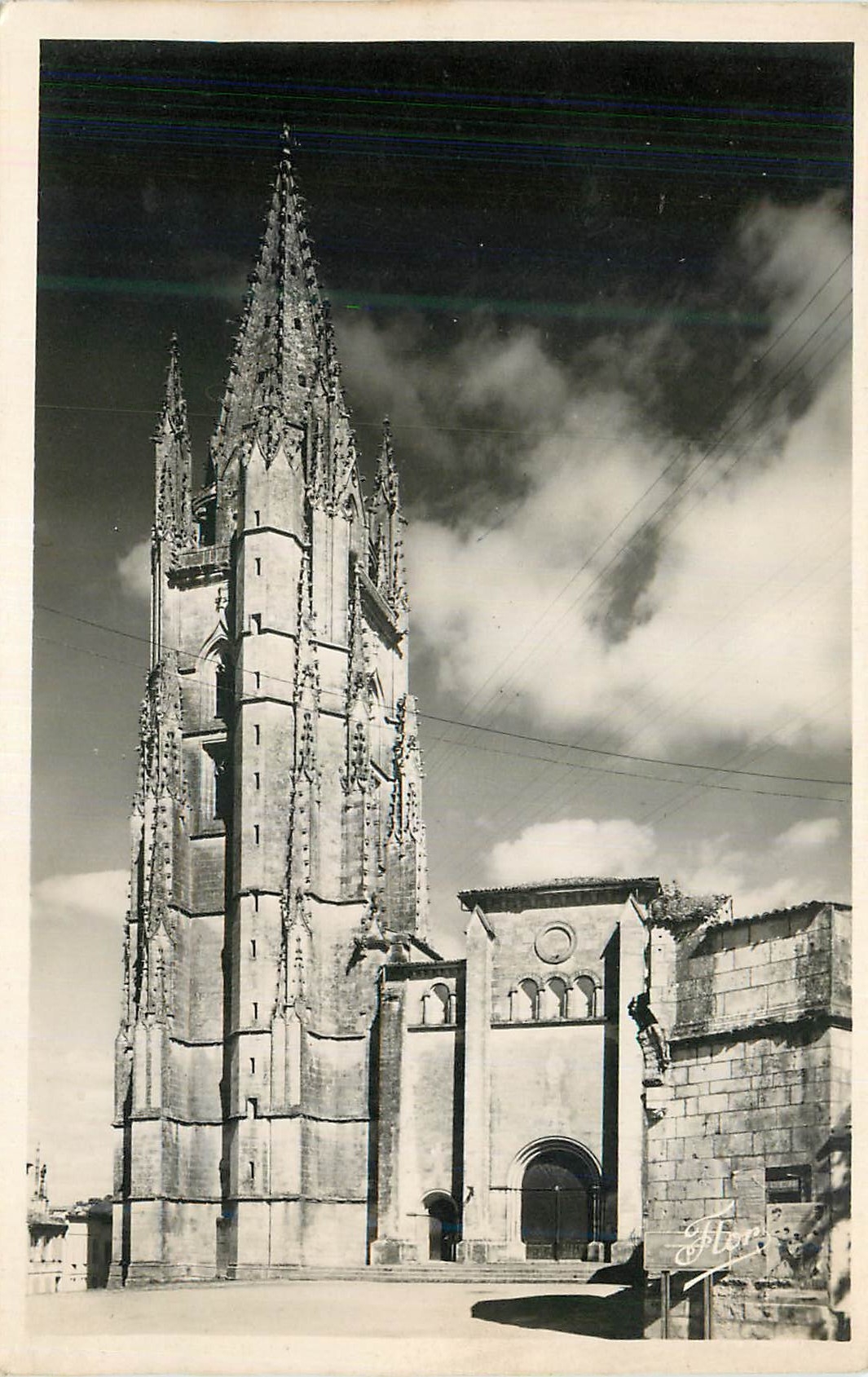 CPM Saintes (Ch Mar) Eglise St Eutrope (VIe) Crypte Precedee d'un Narthex