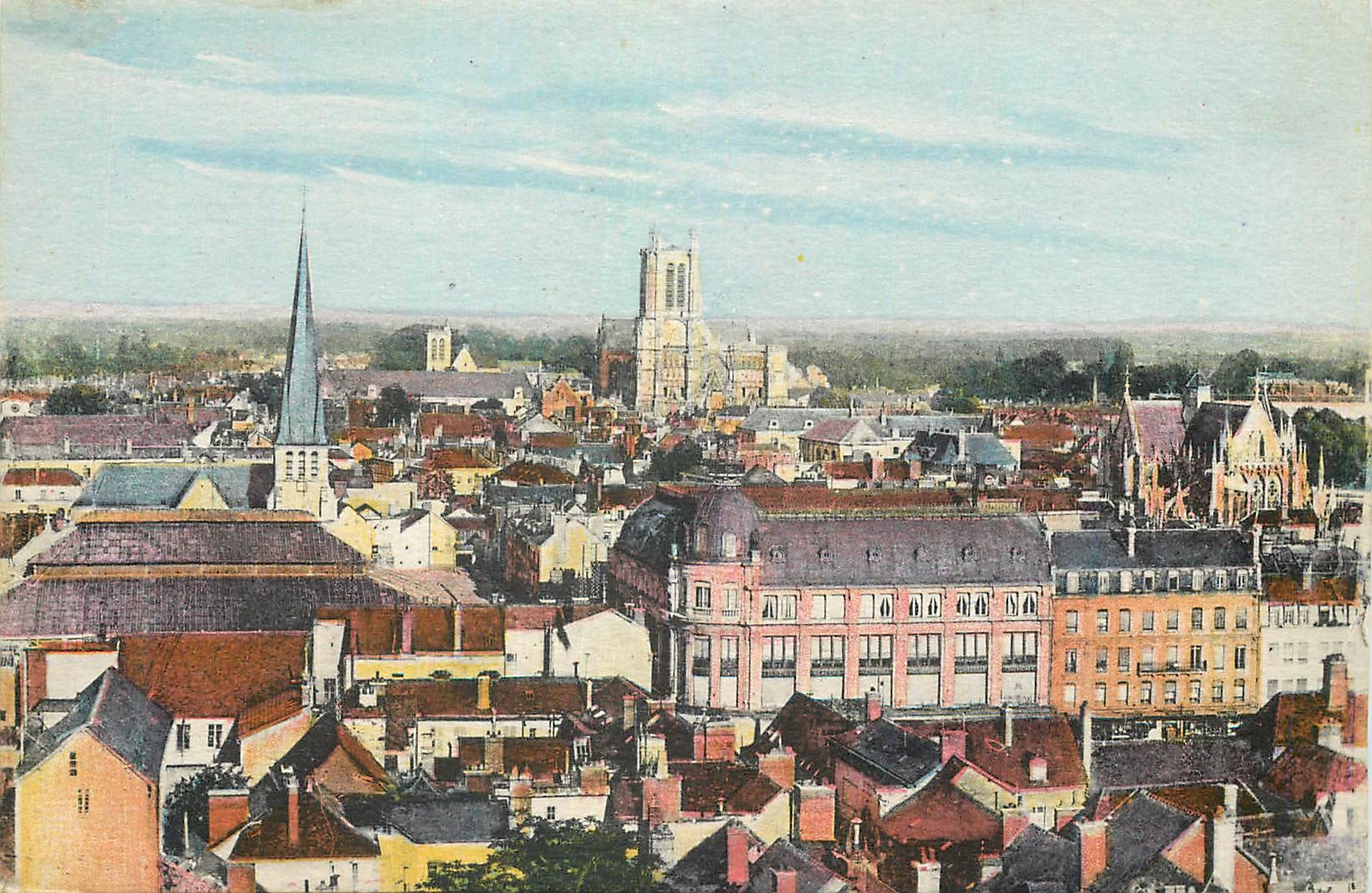 CPA Troyes Chef Lieu du Departement de L'Aube Vue Generale Prise de la Madeleine