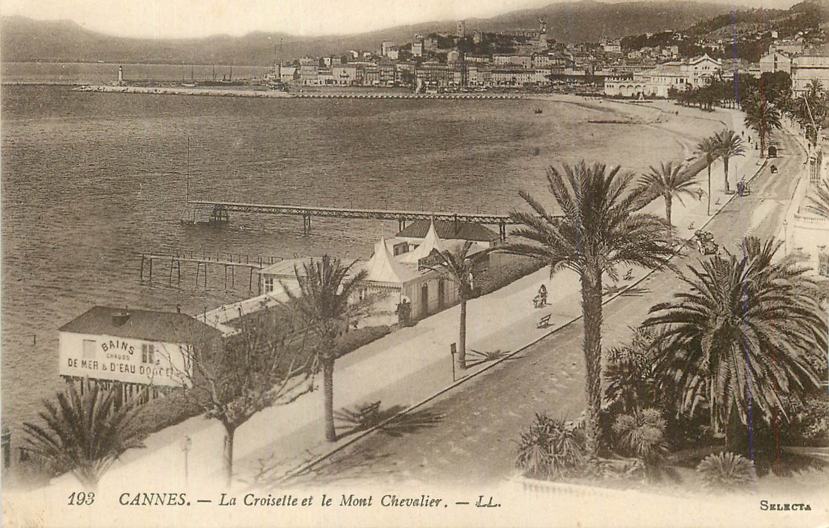 CPA Cannes la Croisette et le Mont Chevalier