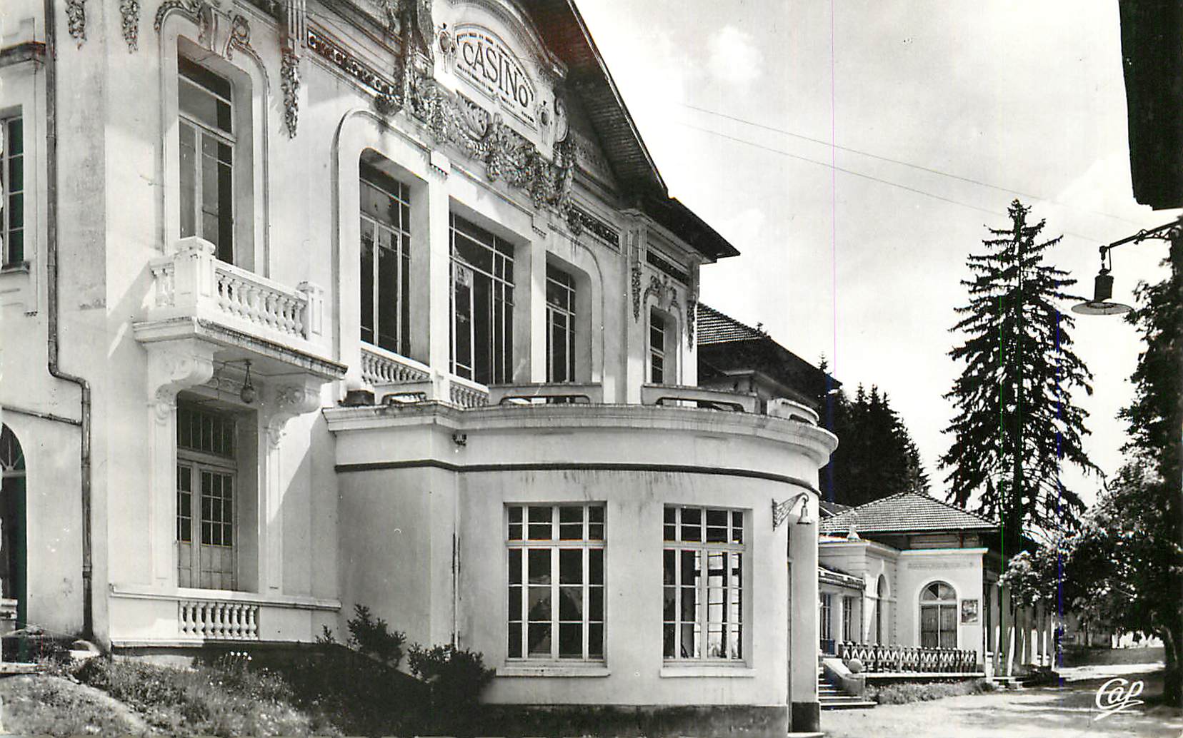 Le Casino — Allevard-les-Bains — Photo Letellier, Paris