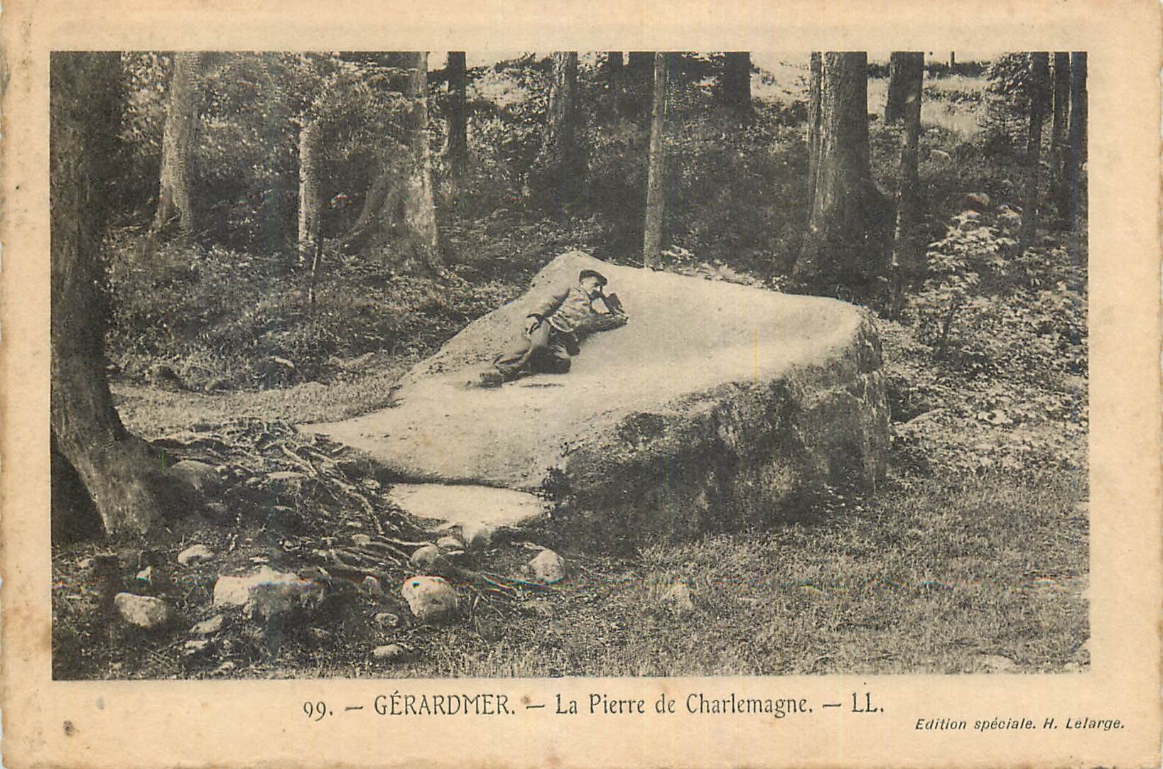 CPA Gerardmer La Pierre de Charlemagne