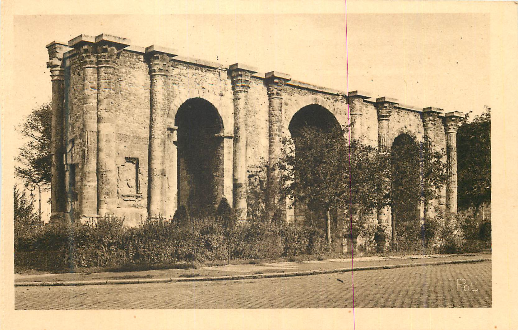 Reims — Alte gallo-römische Pforte — Poli. Dupay, Reims