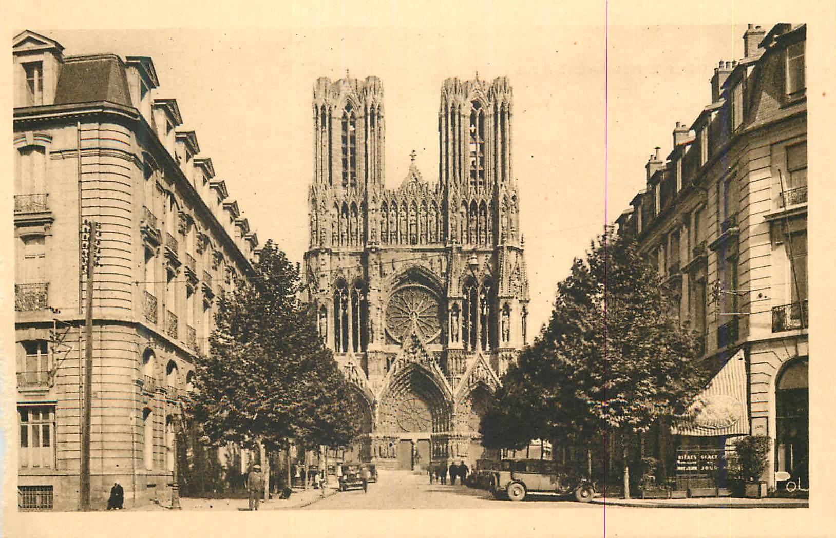 Reims — Vue de la cathédrale depuis la rue Libergier — Edit. Politi Dupay, Reims