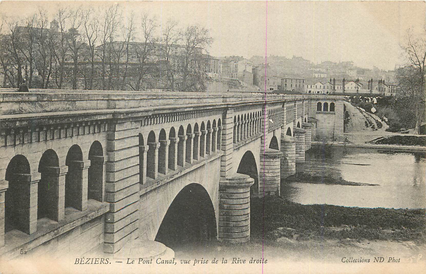 CPA Beziers le Pont Canal vue prise de la Rive Droite