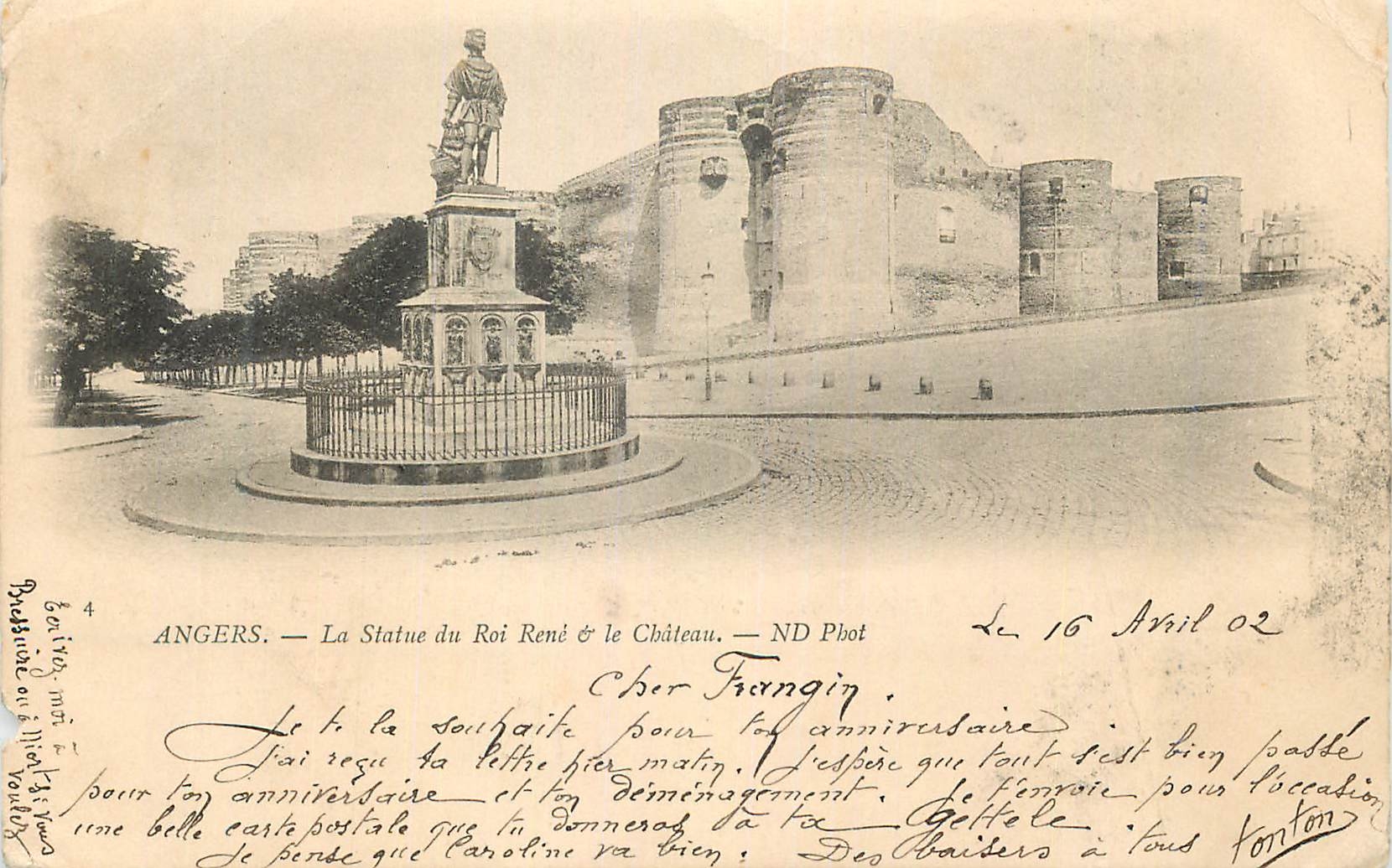 CPA Angers la Statue du Roi Rene et le Château (carte 1900)