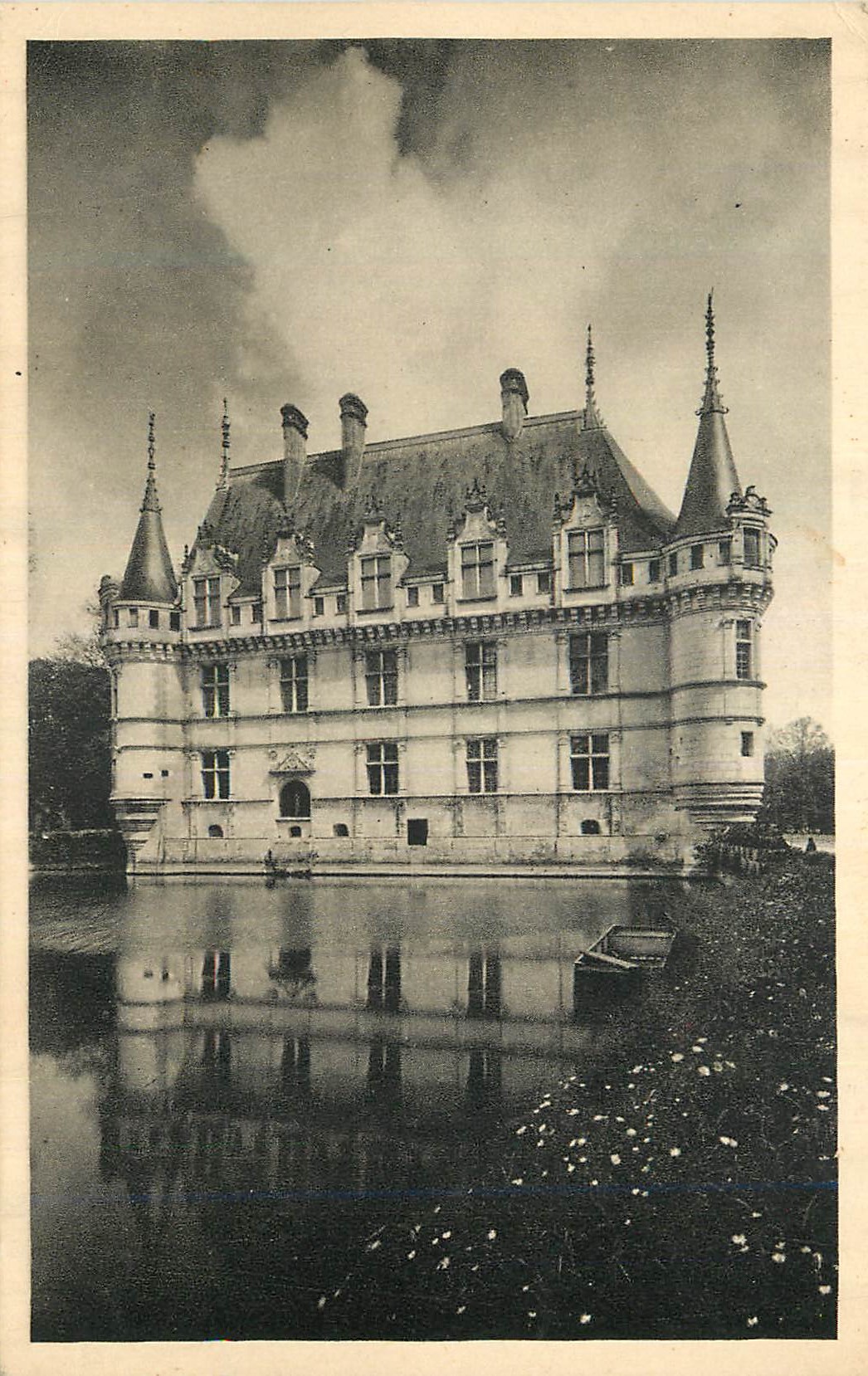 CPA Chateau d'Azay le Rideau (Indre et Loire) Face Ouest le Vivier