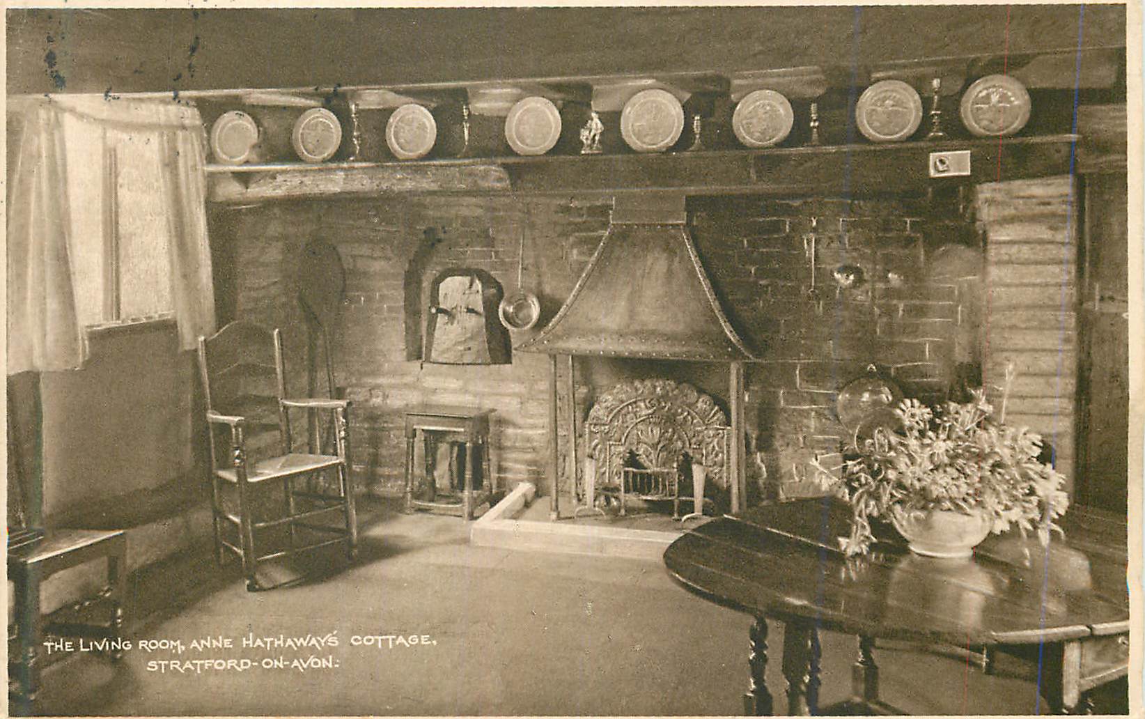 CPA the Living Room Anne Hathaways Cottage Stratford on Avon