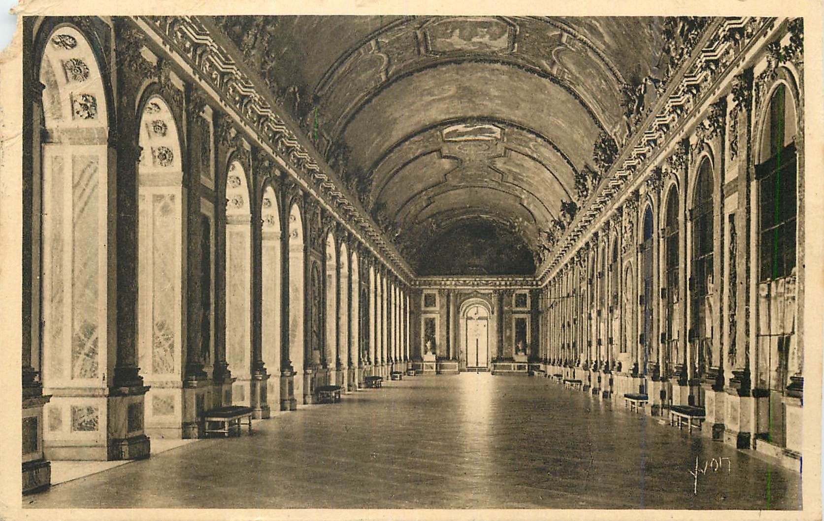 CPA Splendeurs et charmes de Versailles Galerie des Glaces Salle de la Signature de la Paix (Juin 1919)