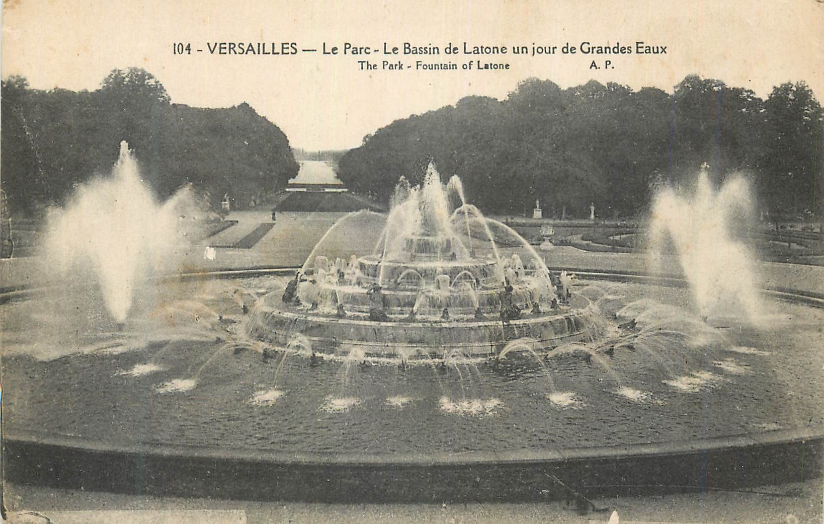 CPA Versailles le Parc le Bassin de Latone un Jour de Grandes Eaux