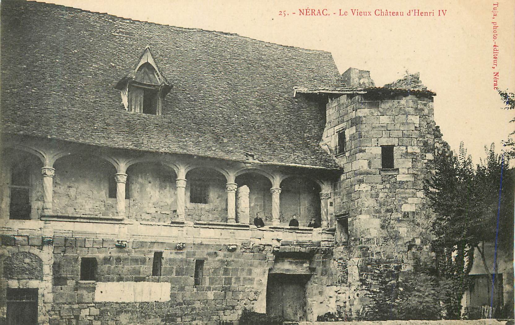 CPA Nerac le Vieux Chateau d'Henri IV
