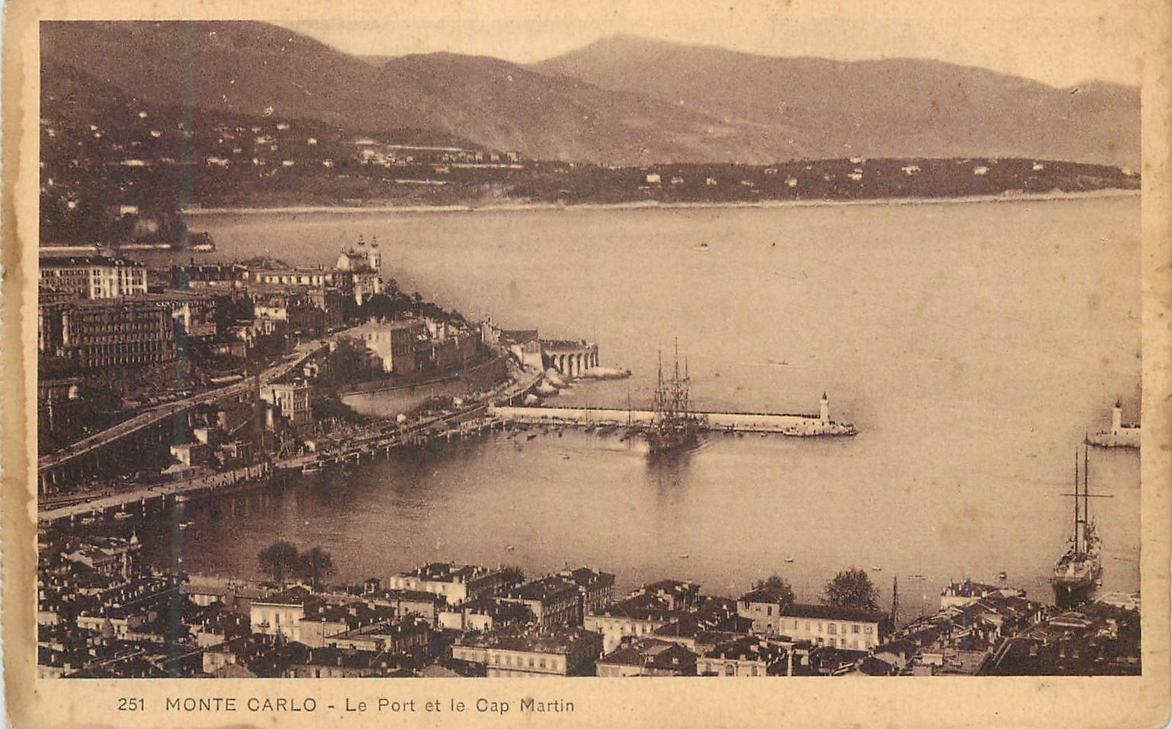 Monte Carlo - Le Port et le Cap Martin — n° 251 — Édition Madame Gorond