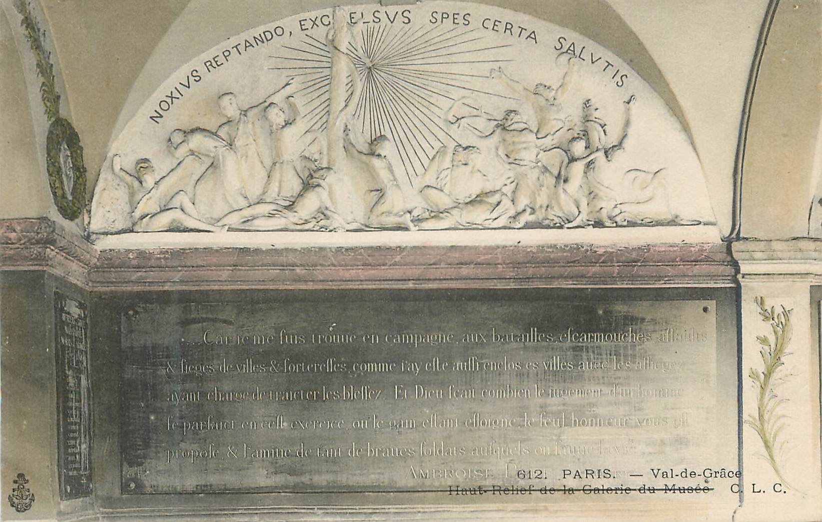 CPA Paris Val de Grace Haut relief de la Galerie du Musee