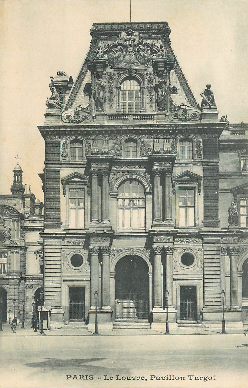 CPA Paris le Louvre Pavillon Turgot