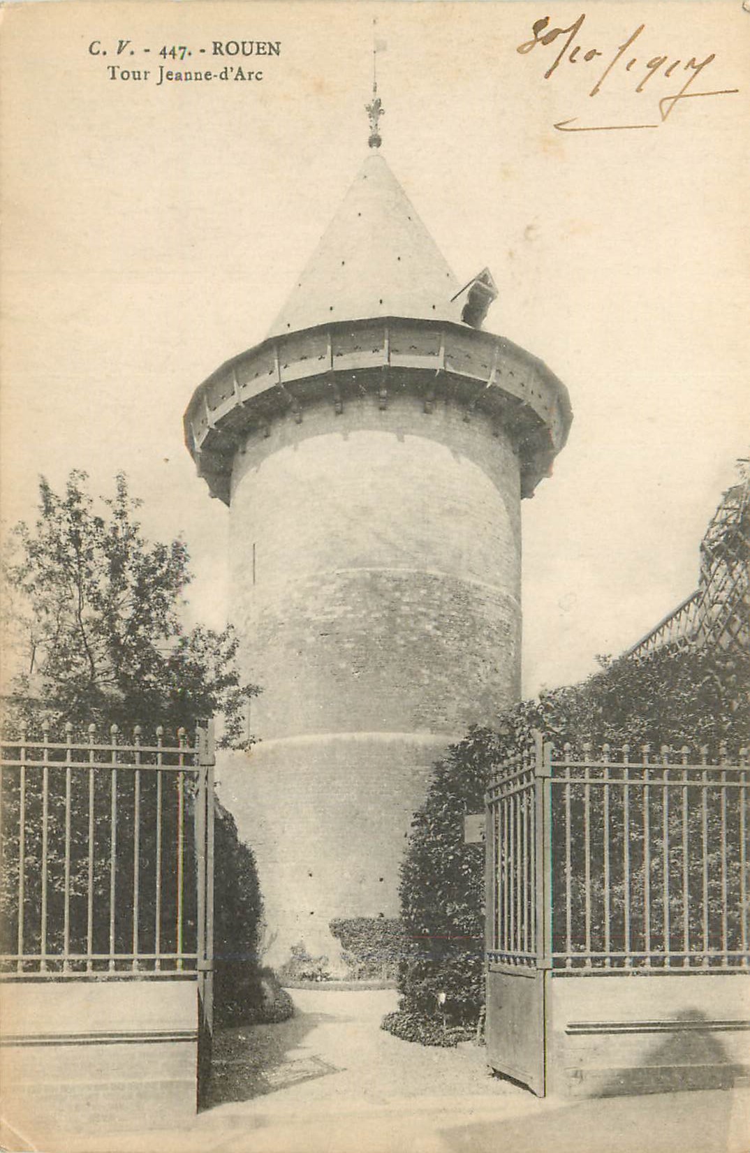 CPA Rouen Tour Jeanne d'Arc