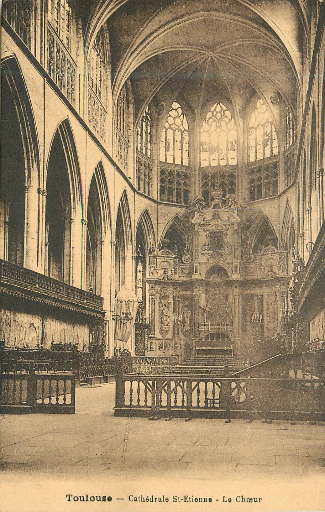 CPA Toulouse Cathedrale St Etienne le Choeur