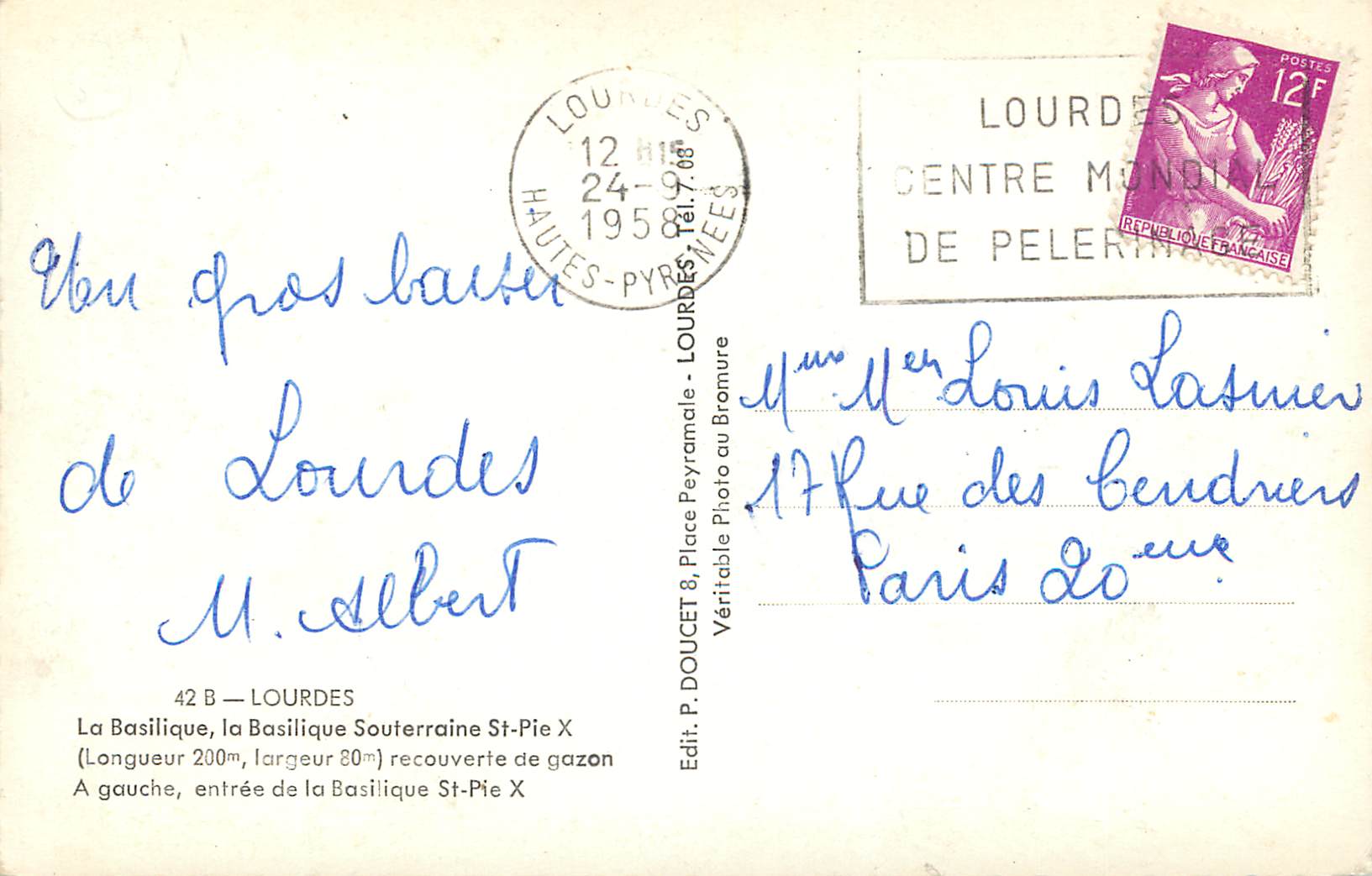 CPM Lourdes La Basilique Souterraine St Pie X Recouverte de Gazon A Gauche de l'Entree de la Basilique st Pie X — Back