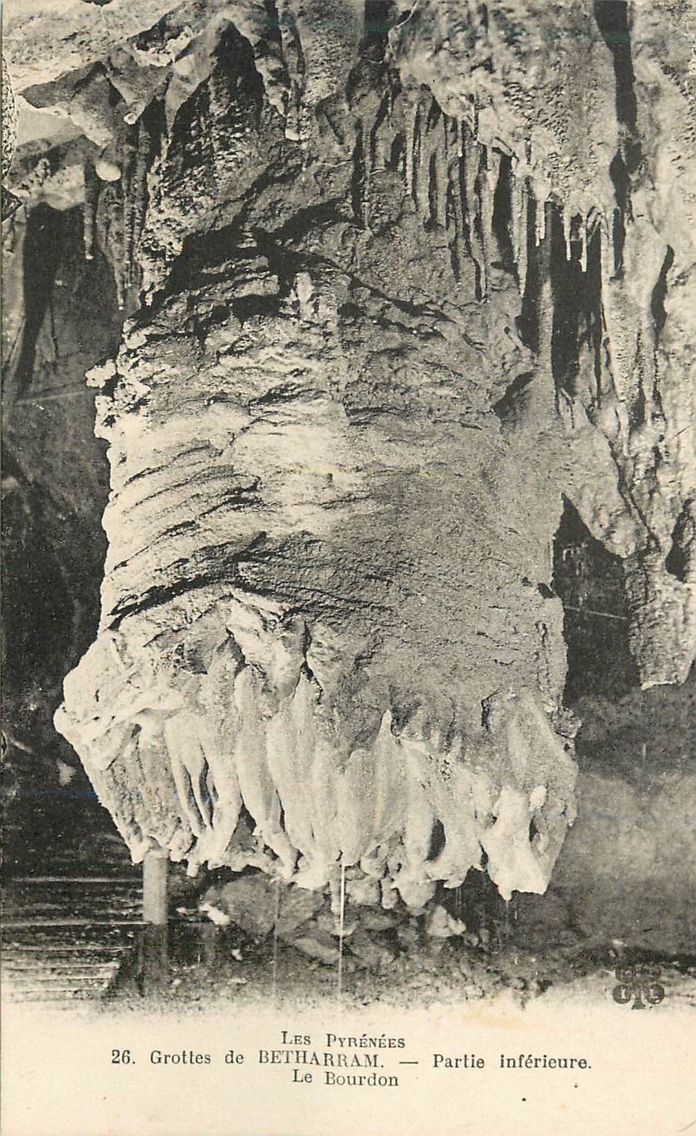 Grottes de Bétharram — Partie inférieure — Le Bourdon
