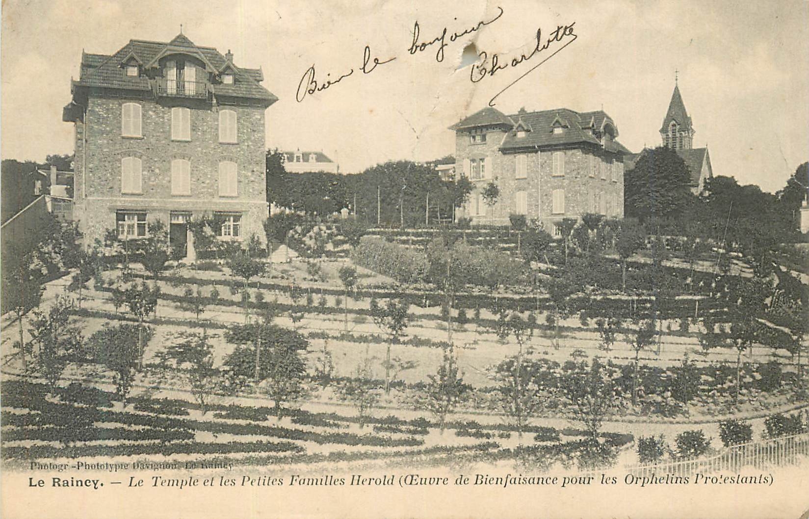 CPA Le Raincy Le Temple et les Petites Familles Herold (Oeuvre de Bienfaisance pour les Orphelins Protestants)