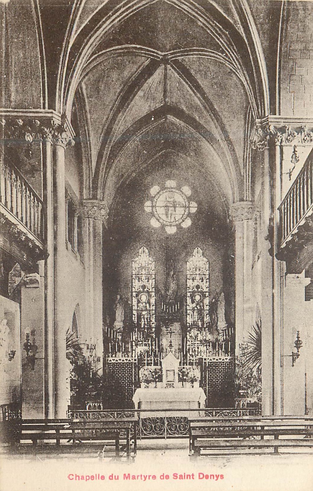 CPA Chapelle du Martyre de Saint Denys