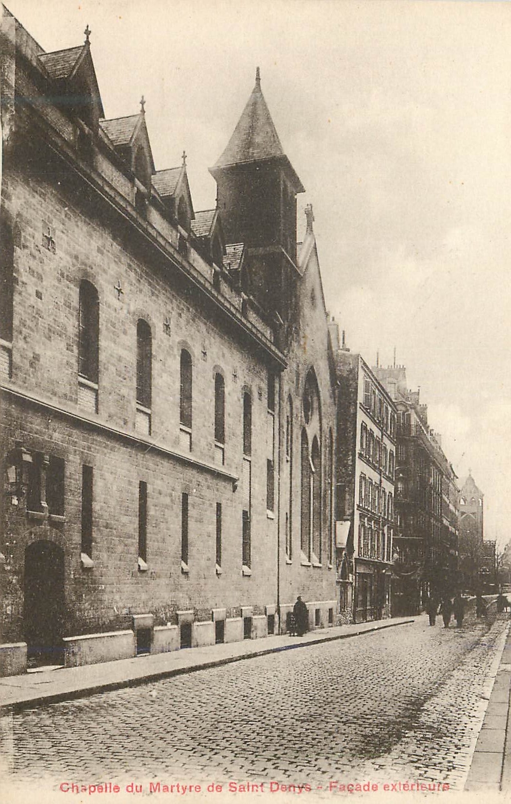 Chapelle du Martyre de Saint Denys — Façade extérieure — Simi-Bromure & A. Breger Frères, Paris