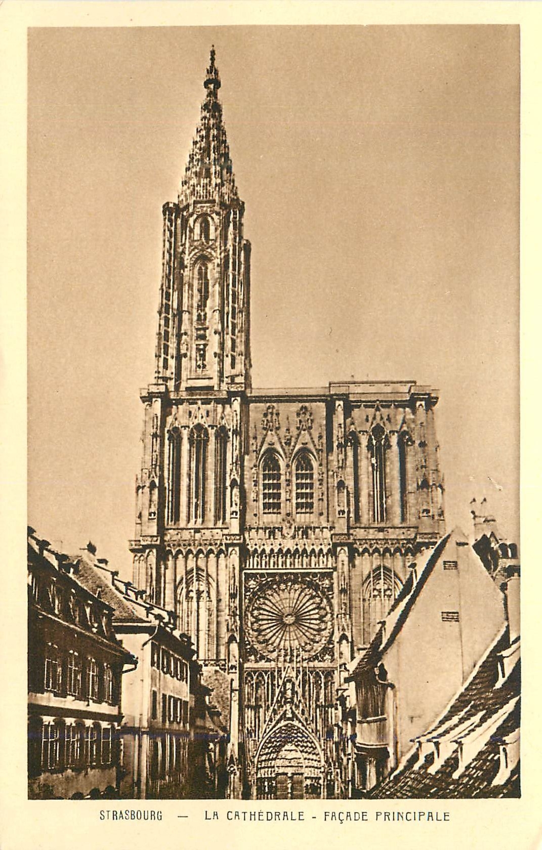 CPA Strasbourg La Cathedrale Facade Principale