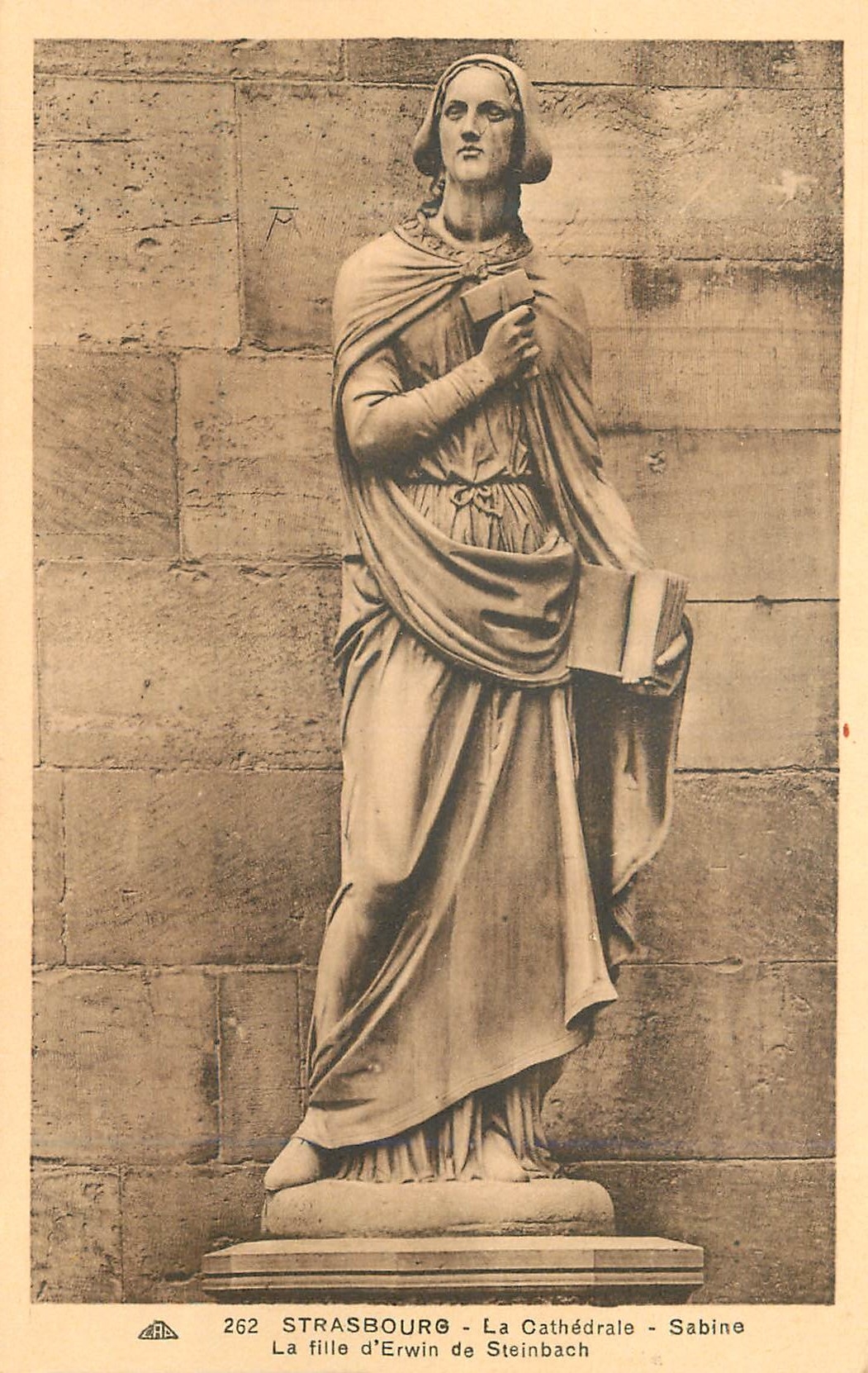 CPA Strasbourg La Cathedrale Sabine La Fille d'Erwin de Steinbach
