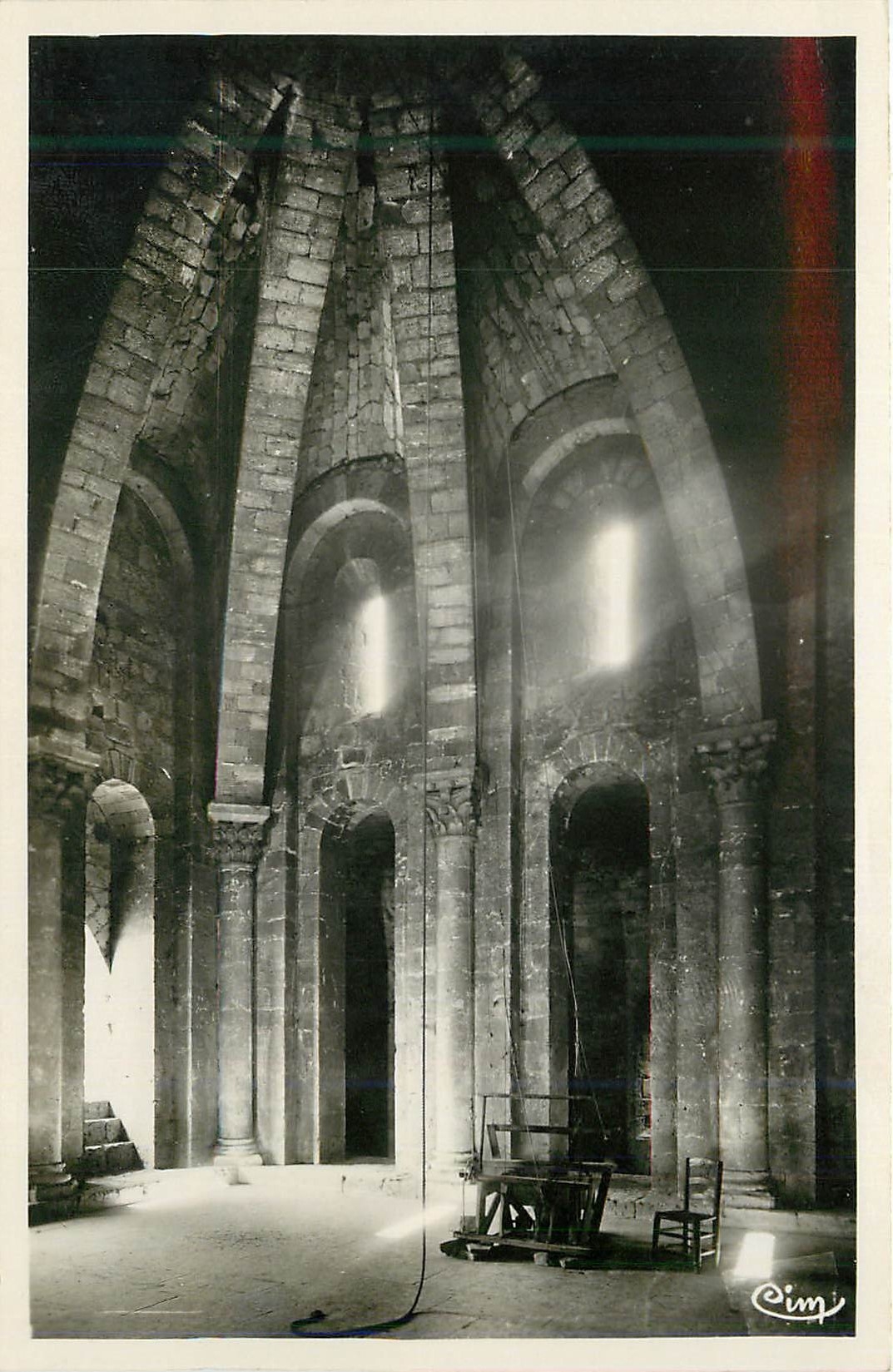 CPM Abbaye de Moissac (T et G) La Grande Salle Voutee du Clocher (XIIe S)