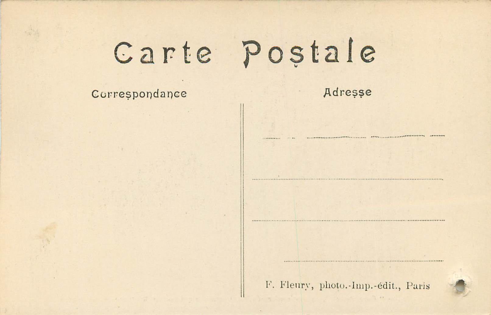 CPA Paris La Crypte Columbaria ou sont Renfermes les Ossements qui Portent les Traces de Blessures — Rückseite