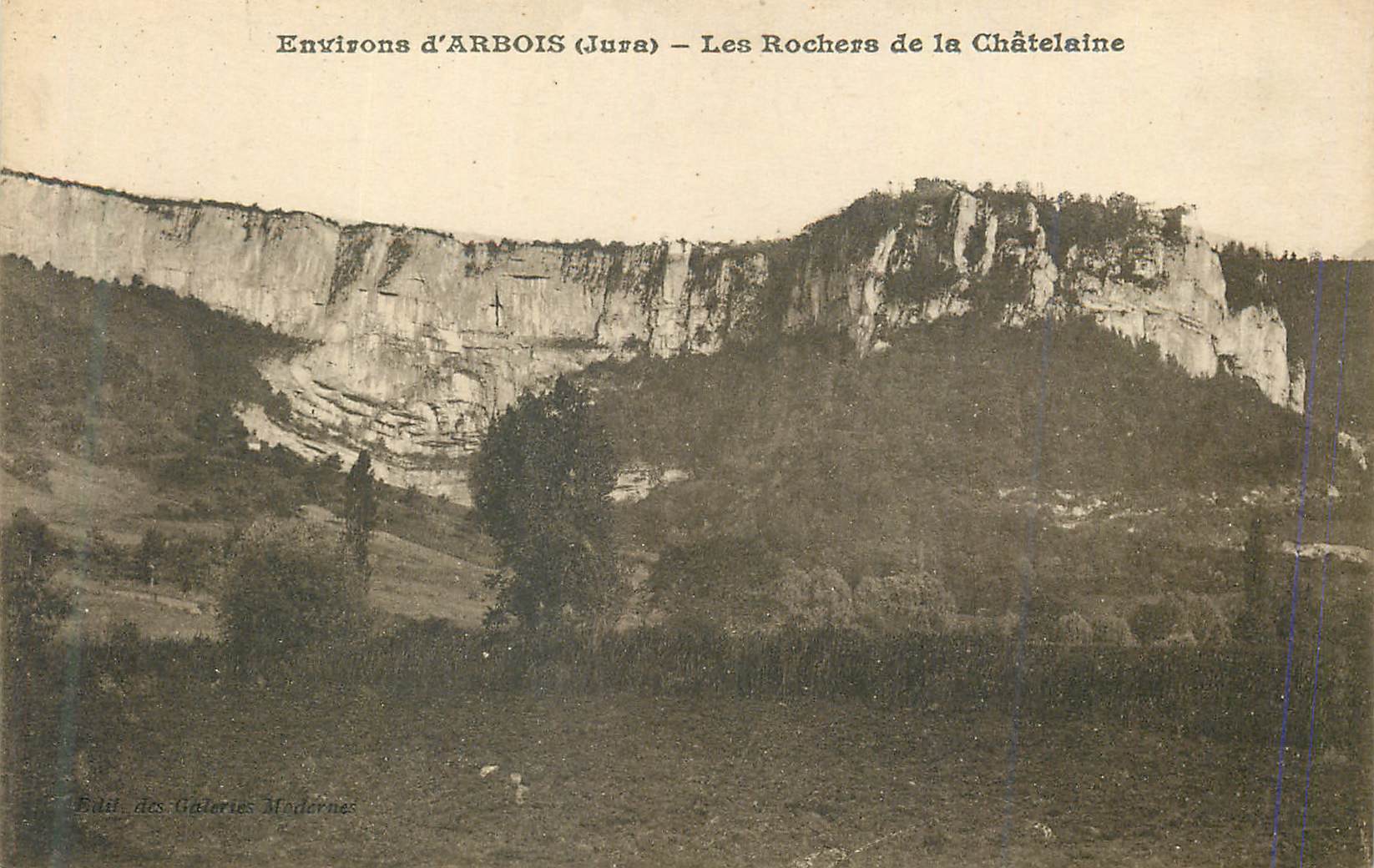 CPA Environs de l'Arbois (Jura) Les Rochers de la Chatelaine