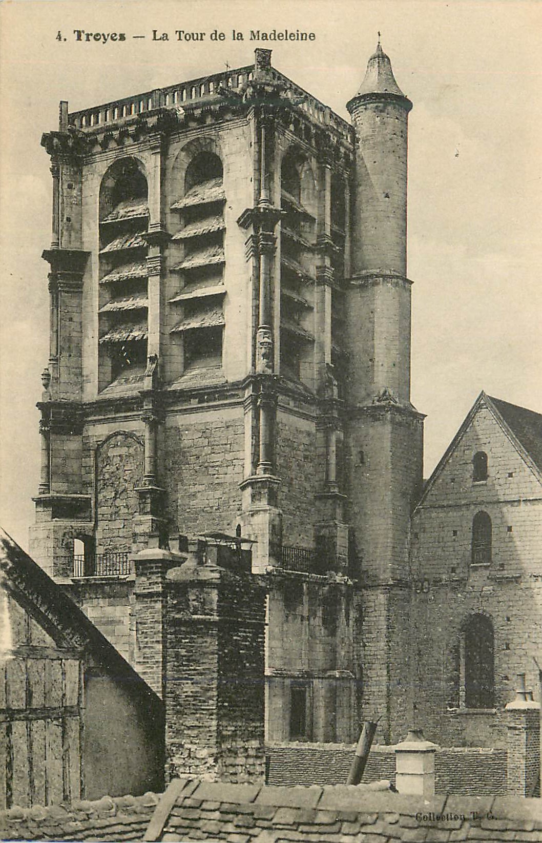 CPA Troyes La Tour de la Madeleine