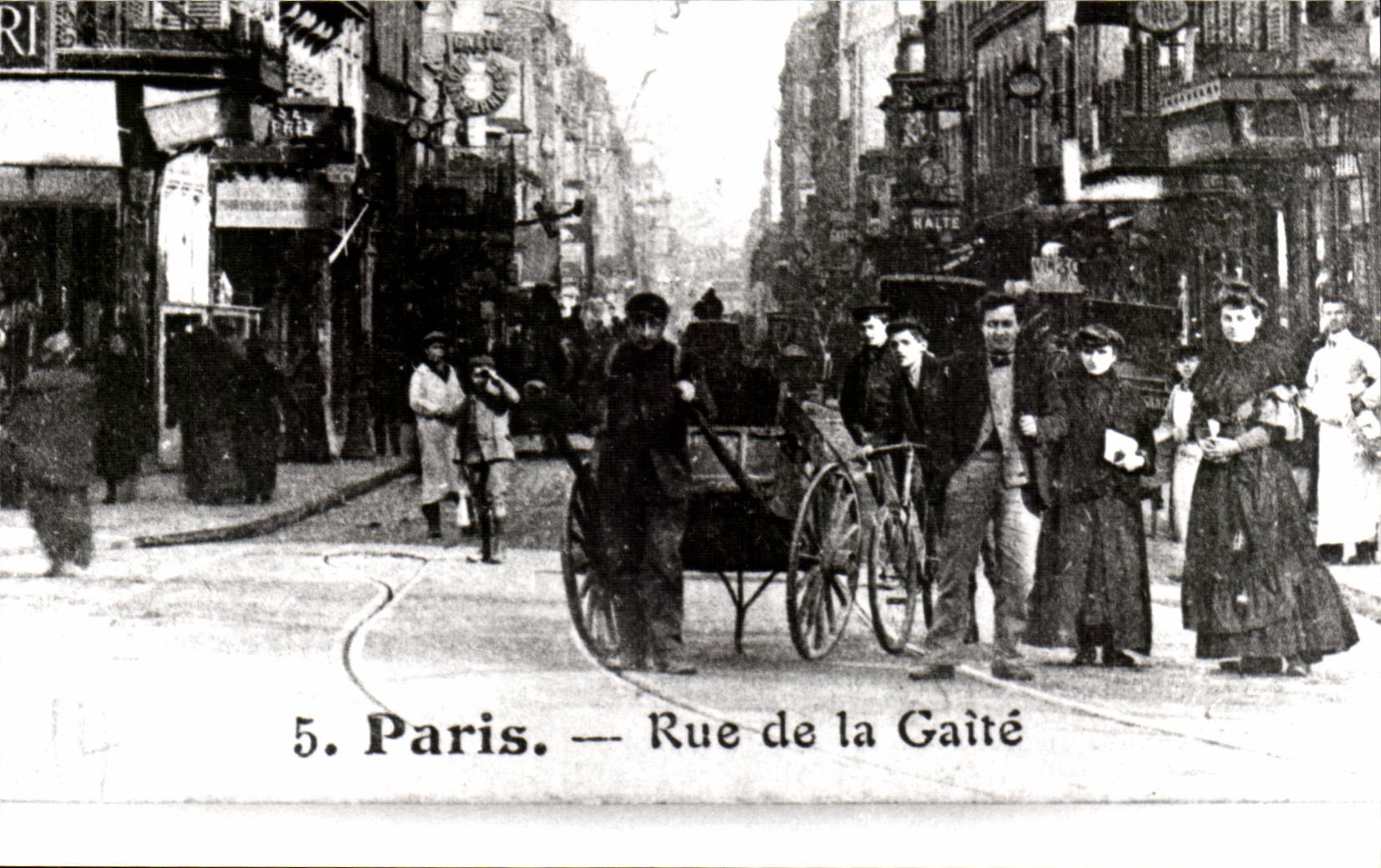 Paris 14 REPRODUCTION Rue de la Gaiete - CPA