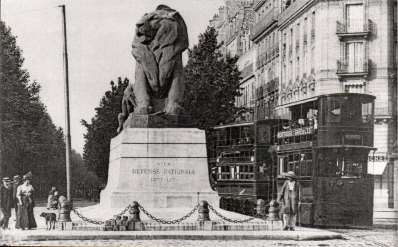 Paris 14 REPRODUCTION - Le Lion de Belfort - Place Denfert Rochereau - CPA
