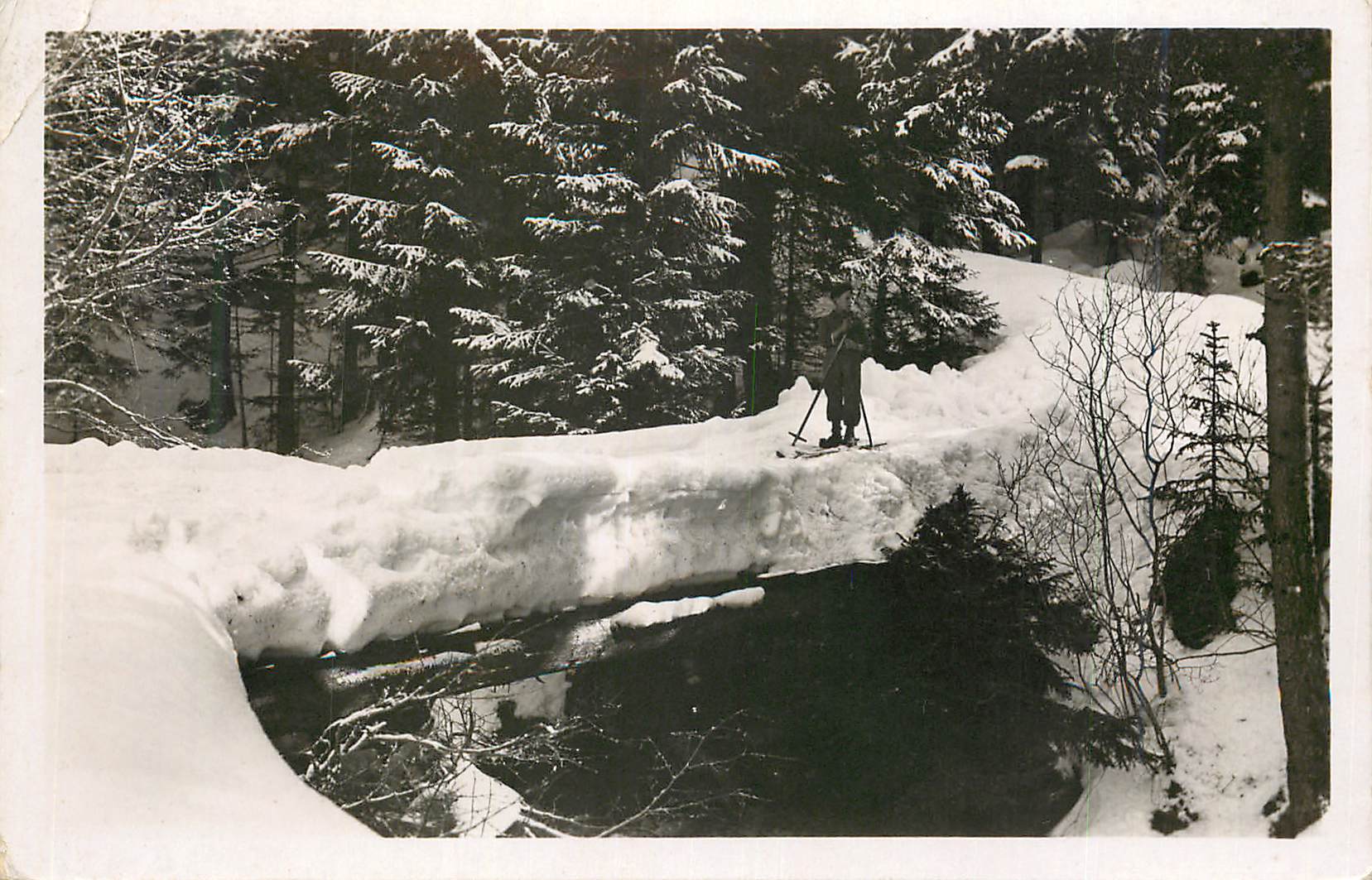 CPA L hiver a pralognan la vanoise (alt 1430m) le pont de neige vous mene a l autre rive