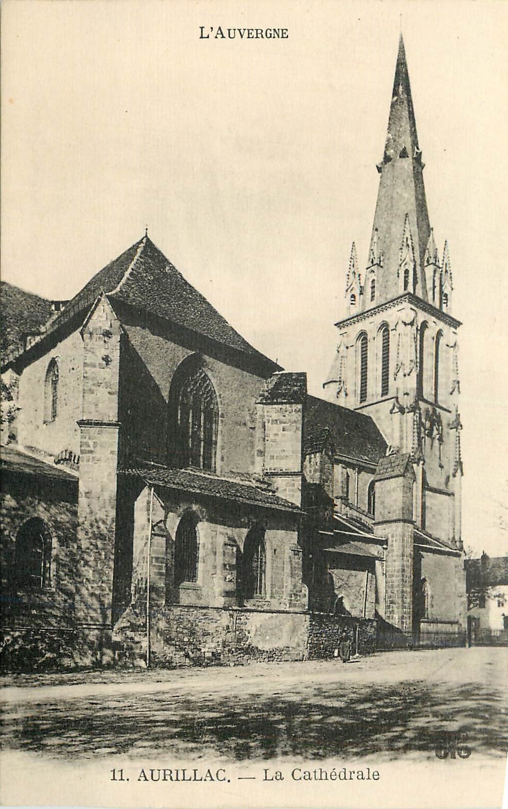 CPA L auvergne Aurillac La cathedrale