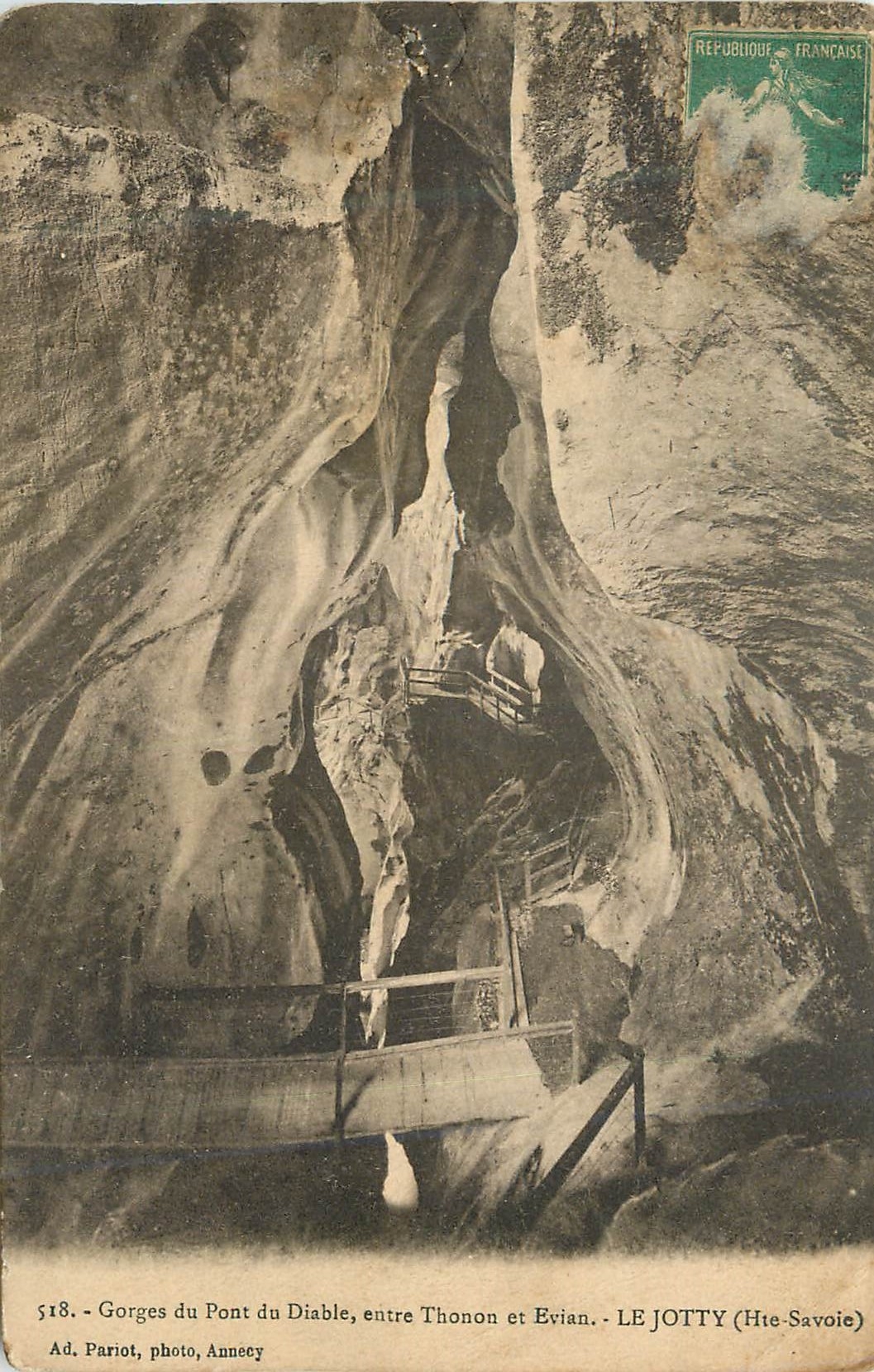 CPA 518 gorges du pont du diable entre thonn et evian le jotty (hte savoie)