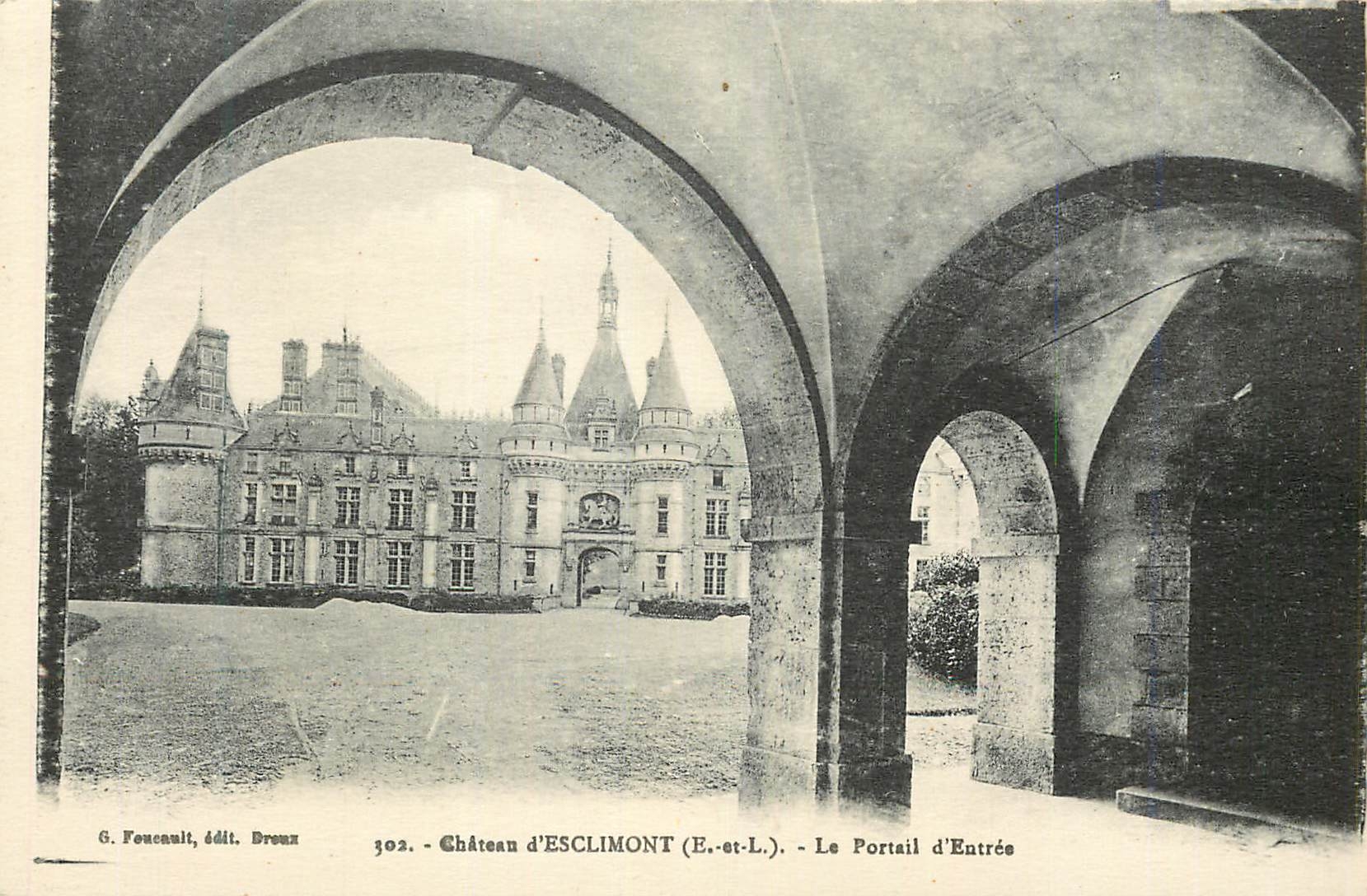 CPA Chateau d esclimont (e et l) le portail d entree