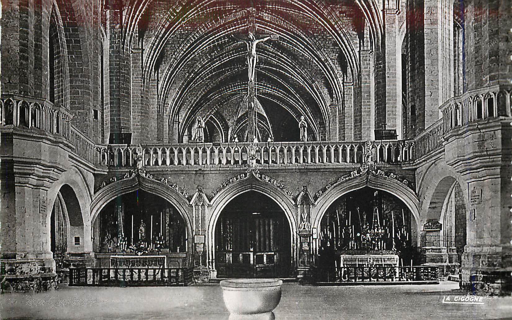 Innenansicht der Abteikirche — La Chaise-Dieu (Haute-Loire) — Die Storch