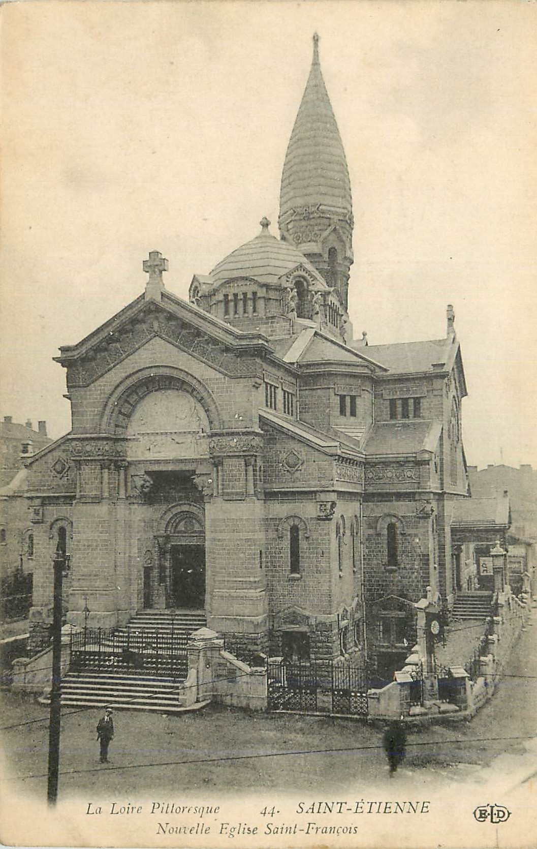 CPA La loire pittoresque saint etienne nouvelle eglise saint francois