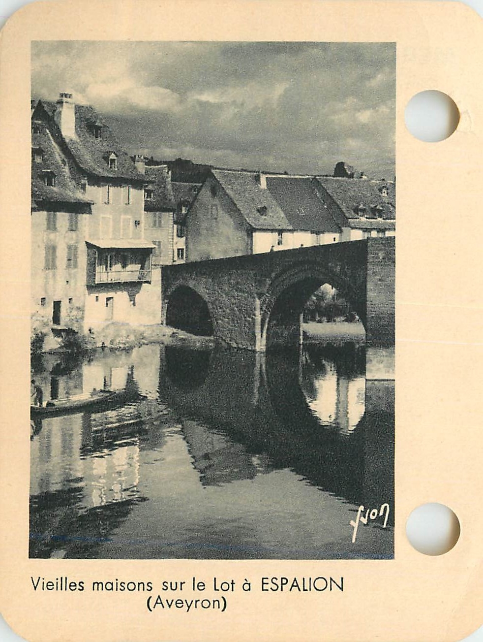 Image Vieilles maisons sur le lot a espalion(aveyron)